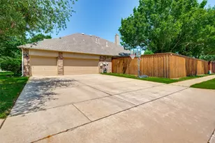 1212 Diamond Leaf Dr, Corinth, TX 76208 - Photo 36