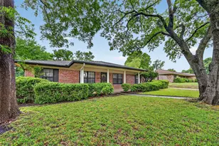 1010 Plateau Dr, Duncanville, TX 75116 - Photo 2