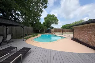 1010 Plateau Dr, Duncanville, TX 75116 - Photo 28