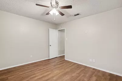3301 Aurora Street #B, Haltom City, TX 76117 - Photo 18