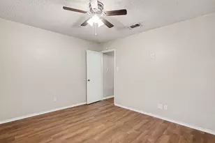 3301 Aurora St, Haltom City, TX 76117 - Photo 18