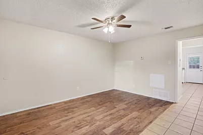 3301 Aurora Street #B, Haltom City, TX 76117 - Photo 6
