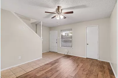 3301 Aurora Street #B, Haltom City, TX 76117 - Photo 4