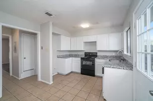 3301 Aurora St, Haltom City, TX 76117 - Photo 10