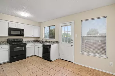 3301 Aurora Street #B, Haltom City, TX 76117 - Photo 10