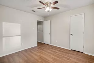 3301 Aurora St, Haltom City, TX 76117 - Photo 16