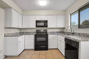 3301 Aurora St, Haltom City, TX 76117 - Photo 8