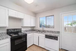 3301 Aurora St, Haltom City, TX 76117 - Photo 8