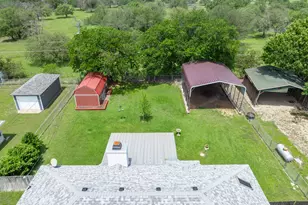 578 Elmwood Dr, Woodway, TX 76712 - Photo 6