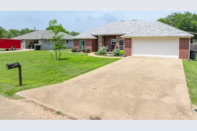 578 Elmwood Drive, Woodway, TX 76712 - Photo 4