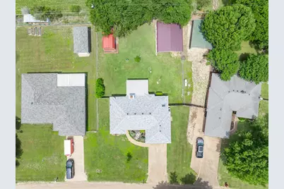 578 Elmwood Drive, Woodway, TX 76712 - Photo 8