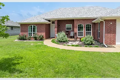 578 Elmwood Drive, Woodway, TX 76712 - Photo 2