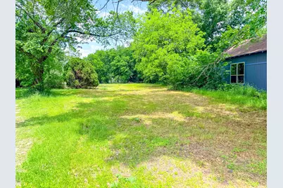 1324 W 10th Avenue, Corsicana, TX 75110 - Photo 16