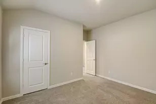 215 Teton St, Greenville, TX 75402 - Photo 28