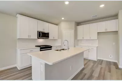 215 Teton Street, Greenville, TX 75402 - Photo 8