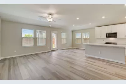 215 Teton Street, Greenville, TX 75402 - Photo 4