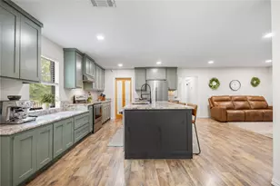 997 Vz County Road 4810, Ben Wheeler, TX 75754 - Photo 8