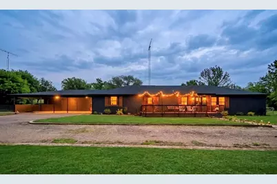 997 Vz County Road 4810, Ben Wheeler, TX 75754 - Photo 2