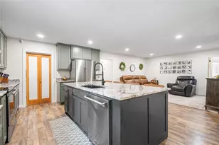 997 Vz County Road 4810, Ben Wheeler, TX 75754 - Photo 8
