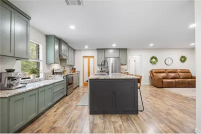 997 Vz County Road 4810, Ben Wheeler, TX 75754 - Photo 6