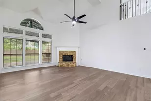 907 Greenfield Ct, Kennedale, TX 76060 - Photo 8
