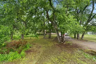 304 Summerall Ln, Red Oak, TX 75154 - Photo 22