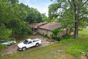 304 Summerall Ln, Red Oak, TX 75154 - Photo 10