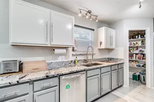 813 Ponderosa Ridge, Little Elm, TX 75068 - Photo 10