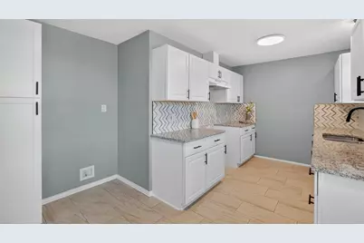 8155 Shafter Drive, Dallas, TX 75227 - Photo 10