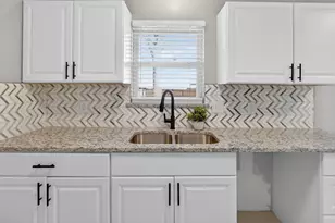 8155 Shafter Dr, Dallas, TX 75227 - Photo 8