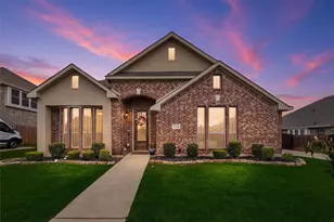 1128 Sutton Pl, DeSoto, TX 75115 - Photo 2