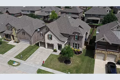 1400 Madrid Falls Drive, McKinney, TX 75071 - Photo 2