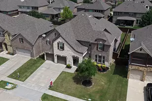 1400 Madrid Falls Dr, McKinney, TX 75071 - Photo 2
