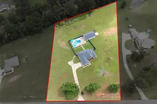 808 N Jarvis St, Troup, TX 75789 - Photo 2