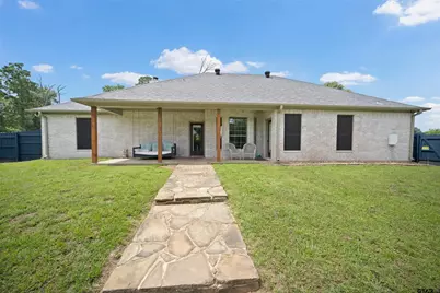 808 N Jarvis Street, Troup, TX 75789 - Photo 22