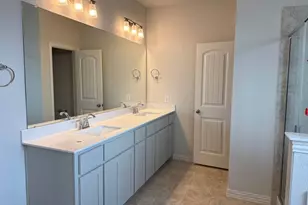 1225 Colca Dr, Springtown, TX 76082 - Photo 6