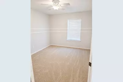 4301 Hudson Avenue, Grand Prairie, TX 75052 - Photo 22