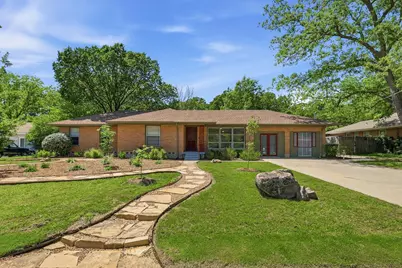 2409 Robinwood Lane, Denton, TX 76209 - Photo 1