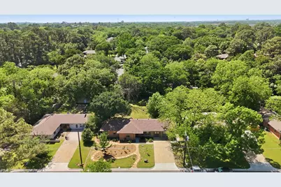 2409 Robinwood Lane, Denton, TX 76209 - Photo 34