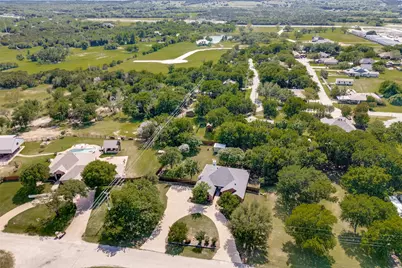 4110 Country Lane, Granbury, TX 76048 - Photo 36