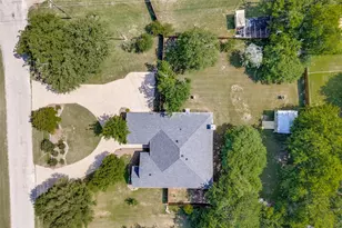4110 Country Ln, Granbury, TX 76048 - Photo 38