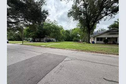 1443 W 5th Avenue, Corsicana, TX 75110 - Photo 24