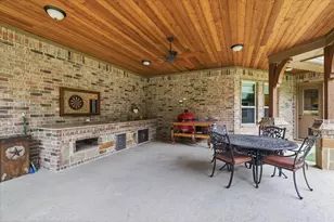 6751 Robinson Canyon Rd, Aubrey, TX 76227 - Photo 36