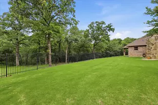 6751 Robinson Canyon Rd, Aubrey, TX 76227 - Photo 38