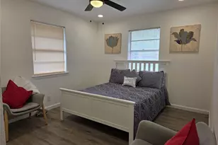 853 Broadway Ave, Euless, TX 76040 - Photo 4