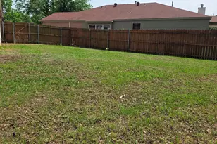 5049 Urban Ave, Dallas, TX 75227 - Photo 18