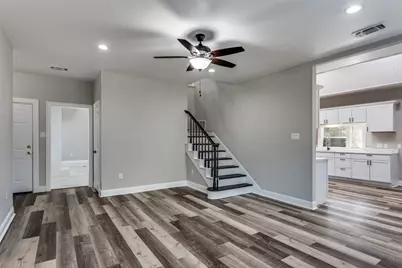2103 Bay Club Drive, Arlington, TX 76013 - Photo 10
