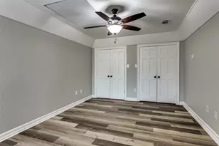 2103 Bay Club Dr, Arlington, TX 76013 - Photo 26