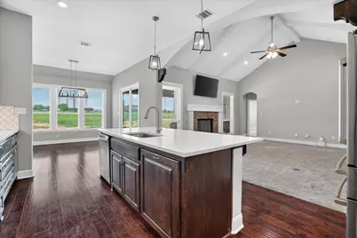 114 Esther Court, Millsap, TX 76066 - Photo 6