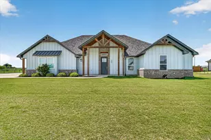 114 Esther Ct, Millsap, TX 76066 - Photo 2